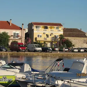 Lägenhet Renjak