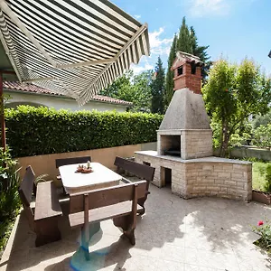 https://apartments-vidakovic.in-istria.net